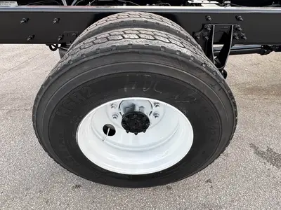 Used 2018 INTERNATIONAL DURASTAR 4300 Cab Chassis trucks Florida US | Truck and Van Outlet #1509142