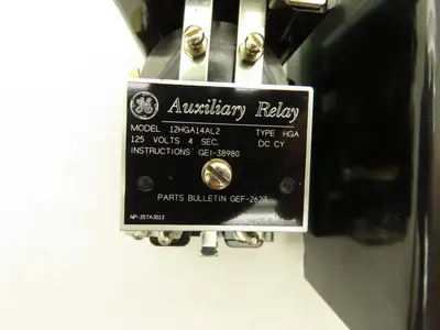GE Hinged Armature Auxiliary Relay 12HGA14AL2 Double Throw 125VDC Coil