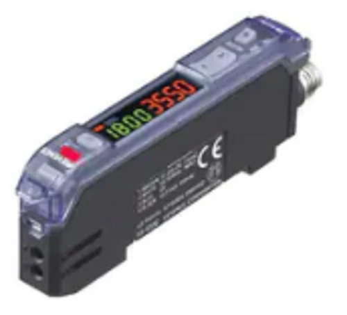 Keyence FS-V31CP Digital Fiber Optic Sensor, Amplifier, M8 Conn, Main Unit, PNP [New]