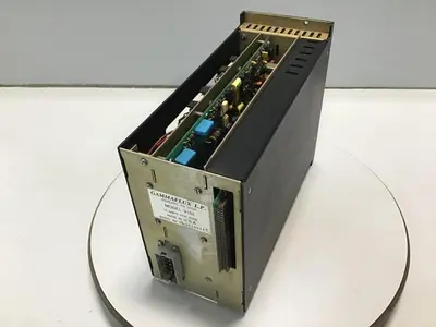 USED HUSKY 9152