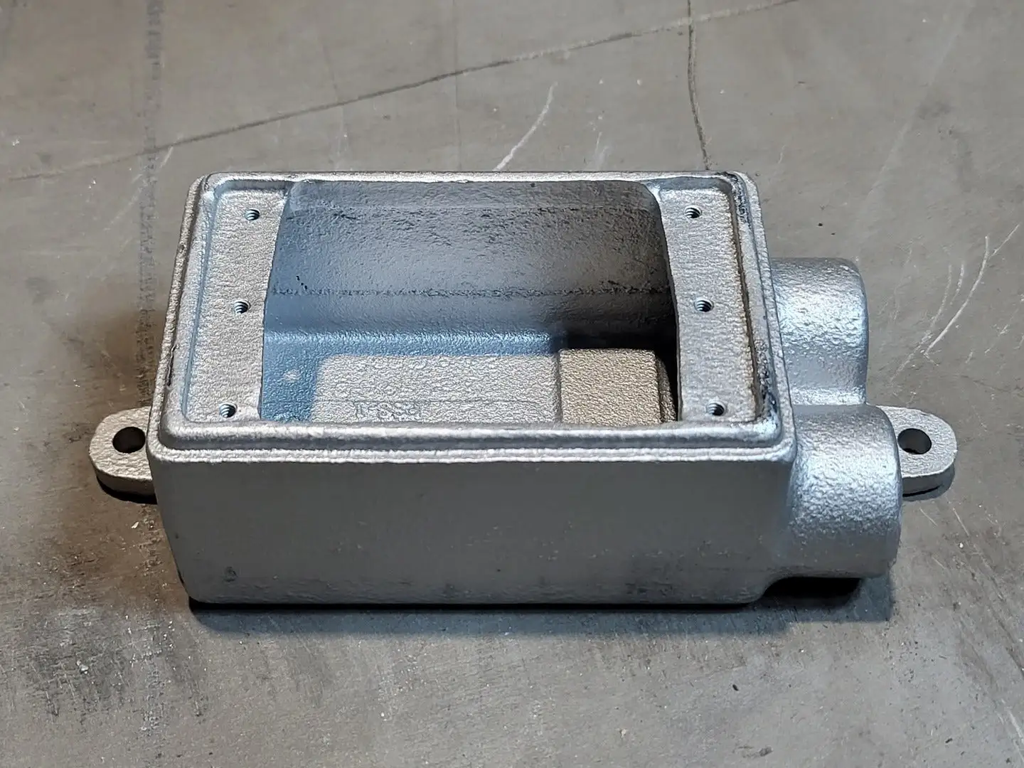 New | in-Stock CROUSE-HINDS FSS1 Misc Electrical & Power Parts British Columbia CA | Lenmark #246822