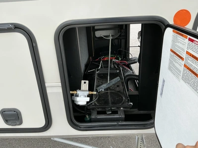 Used 2022 MESA RIDGE 395BHS Campers, Caravans, Motorhomes Michigan US | Miedema Asset Management Group #1372972