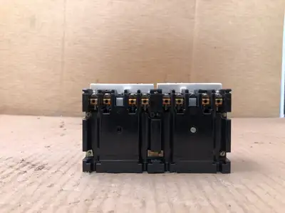 GE CR120C33041 Industrial Control Relay 125VDC 300VAC 10A