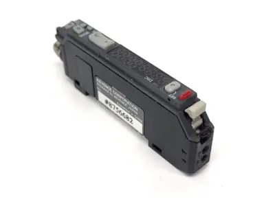 USED KEYENCE FS-V31CP