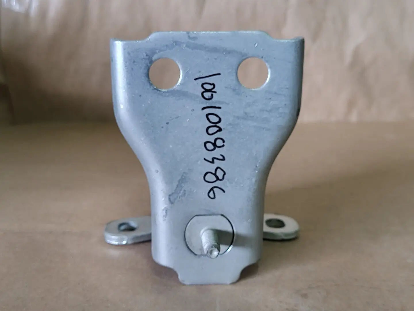 NEW FORD F81Z-2522800-AA
