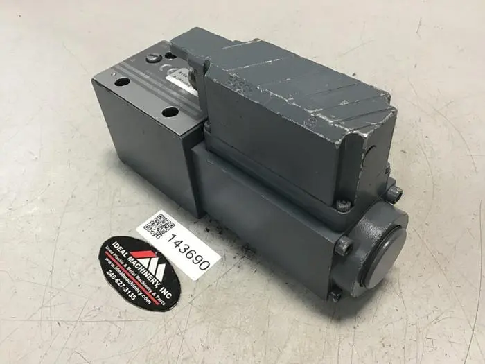 Used BOSCH 0 811 402 107 Valves/Fittings Michigan US | Ideal Machinery #595377