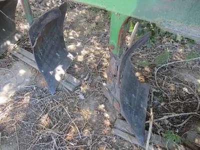 Ace Rollover Plow - 4 Bottom