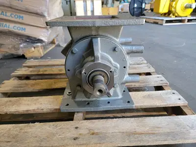 6" x 6" Rotary Airlock Valve