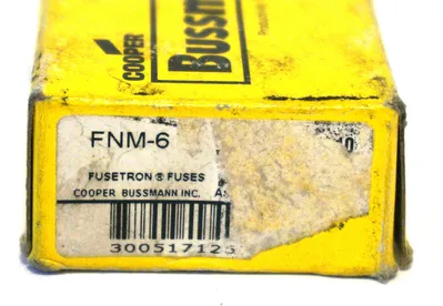 8 NEW COOPER BUSSMANN FNM-6 FUSES FNM6