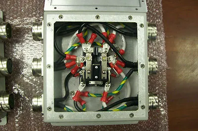 UPS BYPASS SWITCH 77-2666 REV 01JE