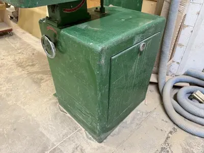 Powermatic Model 81 Bandsaw