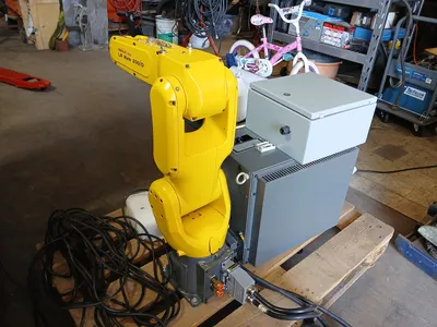 2016 FANUC LR MATE 200ID Material Handling | ACES Robotics Ltd (1)
