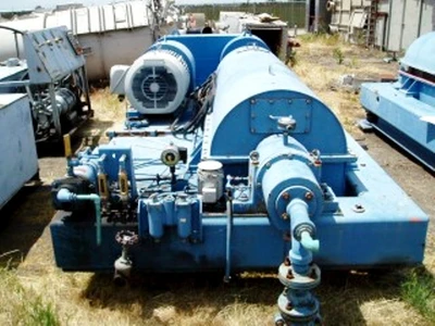 Humboldt B3-3 decanter centrifuge, CS.