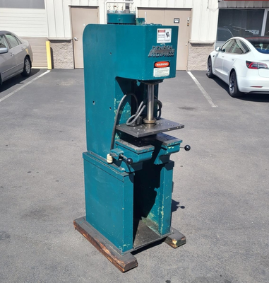 U14515 Denison 3 Ton hydraulic press