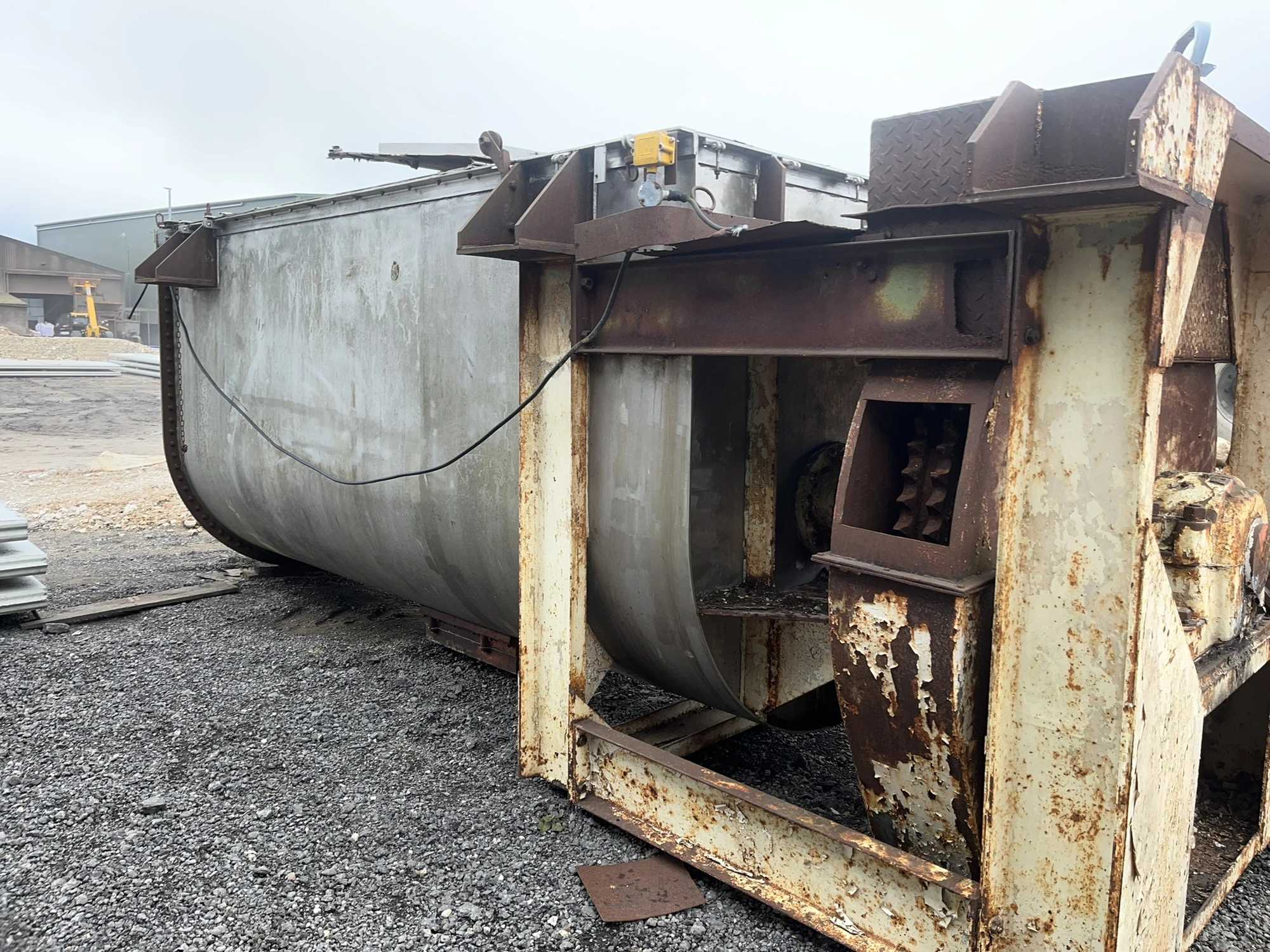 5000L S/S J H Day U Trough Mixer