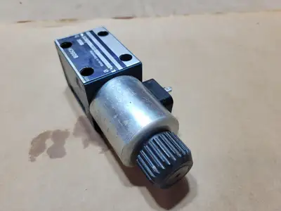 Used BOSCH 0-810-091-278 Parts (Hydraulics and Pneumatics) British Columbia CA | Lenmark #1440824