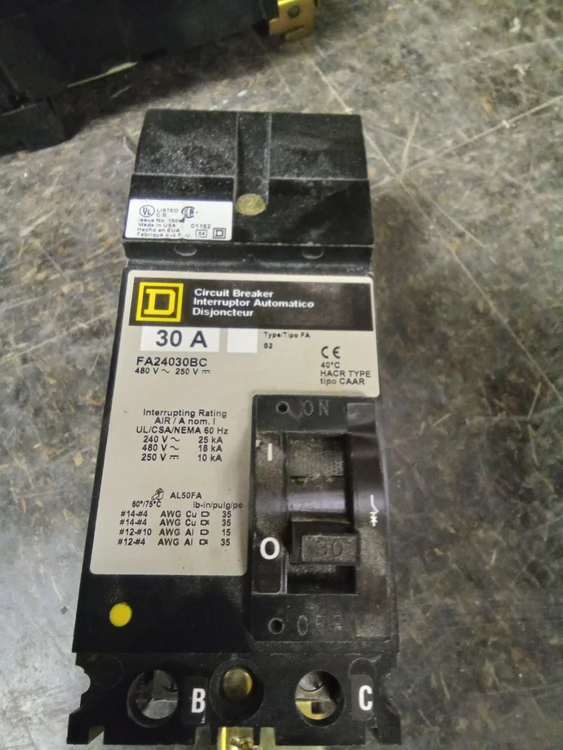 Used Square D FA24030BC Circuit Breakers Iowa US | ISP Equipment Group #1318719
