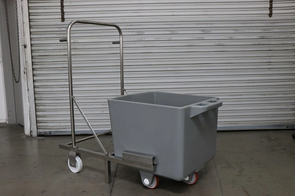 Used _UNKNOWN_ RA MAXWELL AND ASSOCIATES BUGGY WASHER - MANUAL Bin and Buggy Washers California US | RAM Manufacturing Equipment, LLC #291371