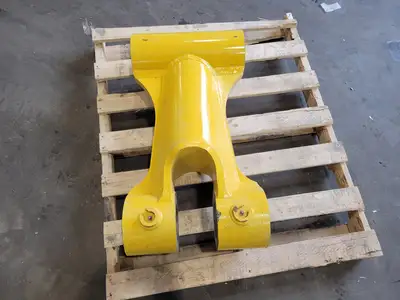 NEW KOMATSU 21M-70-00210