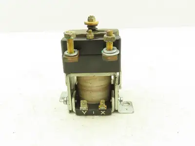 Toyota CT200A24D1M AC Motor Contactor 200A 24V Coil Off 8HBW30 Pallet Jack