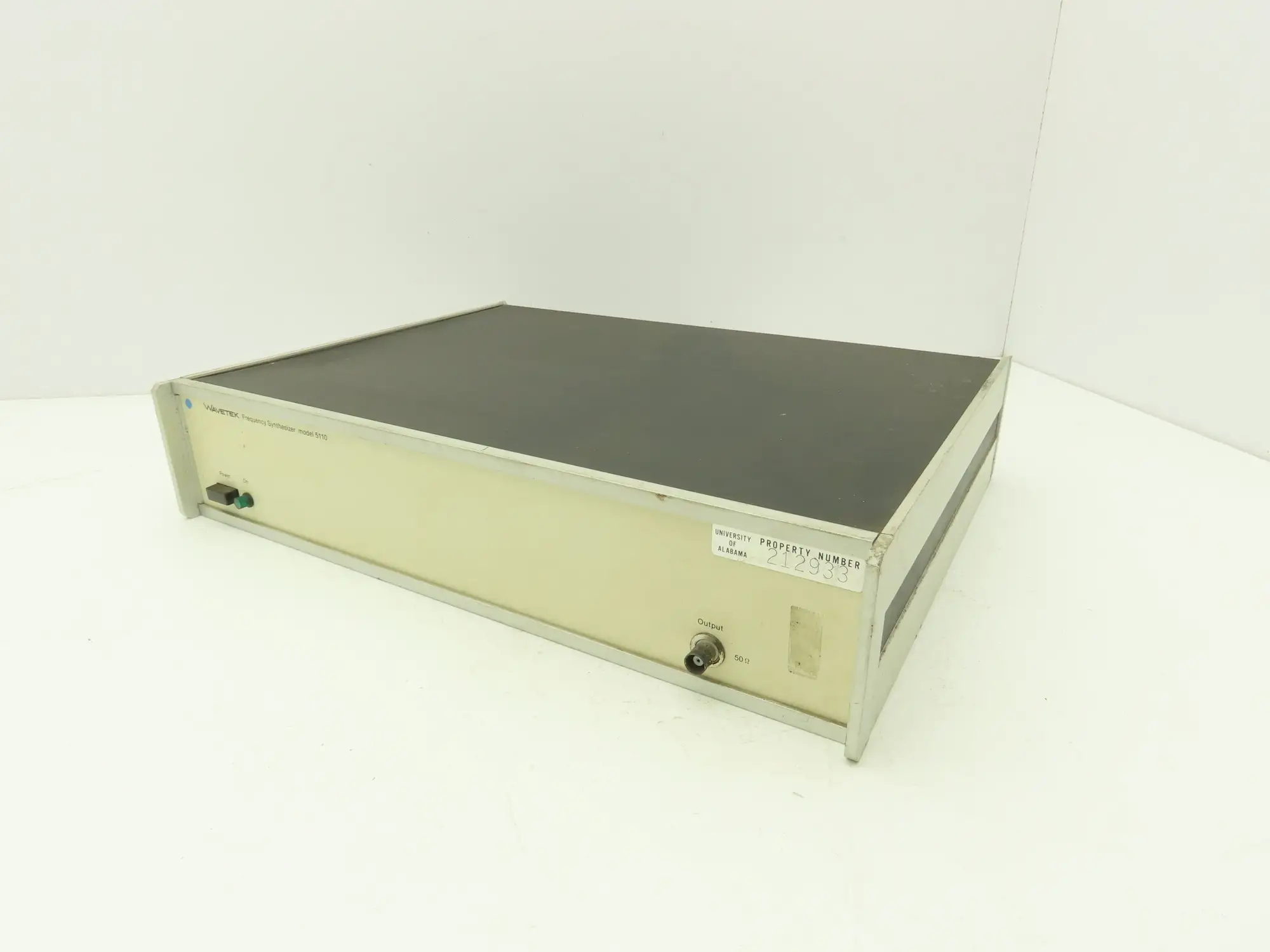 Wavetek 5110-01 Frequency Synthesizer 50 Ohm Output