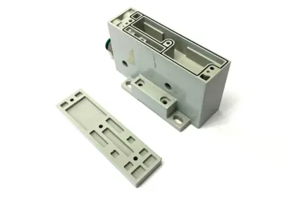 Used Numatics Pneumatic End Manifold Block X, XE, 1, 3/5 Ports Pump & Valve Parts Michigan US | Maverick Industrial Sales #1395139
