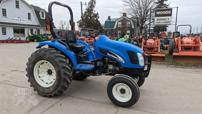 USED 2005 NEW HOLLAND TC35A