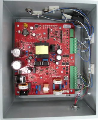 NEW HONEYWELL DCM2 CONTROL BOARD 25722100 25582000 DCM 4L