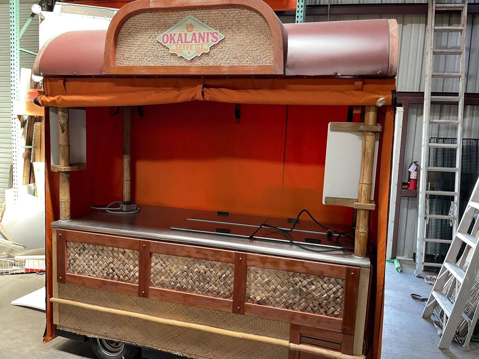 75-0365 Shaved Ice Self Contained Mobile Kiosk Freezer Stand