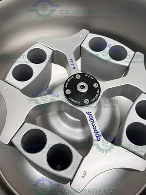 USED EPPENDORF 5804 BENCHTOP CENTRIFUGE W/ EPPENDORF A-4-44 ROTOR 5000 RPM
