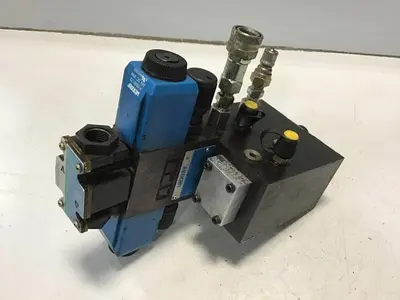 USED VICKERS DG4V-3S-2C-M-F-TWL-H5-60