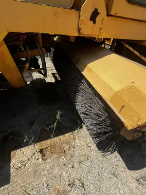 Used 2004 SUPERIOR BROOM DT80J Street Sweeper North Carolina US | Proxy Equipment #1426106
