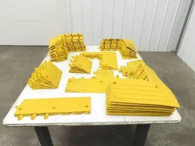 Wearwell ErgoDeck Mat - Edges Inside and Outside Corners Mixed Lot of 39pcs