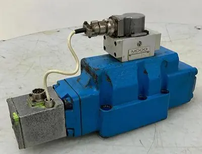 Used MOOG D664-356A Valves/Fittings Michigan US | Ideal Machinery #1185952