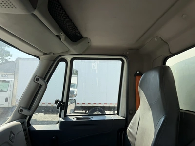 Used 2018 INTERNATIONAL 4300 SBA4X2 Box trucks Indiana US | Miedema Asset Management Group #1414682