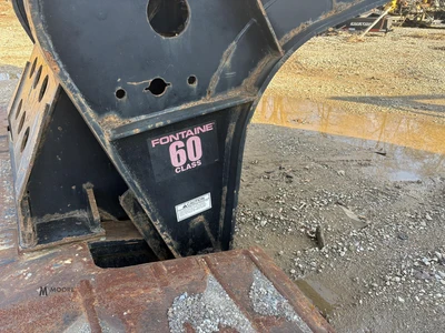 Used 2013 FONTAINE _UNKNOWN_ Lowboy Trailers Tennessee US | Moore Equipment #1517237