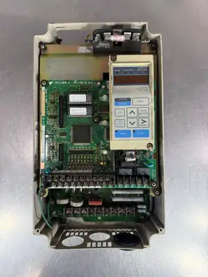 Magnetek DS314 Spec: 42P21F 3HP 3Ph Input: 380-460V 50/60Hz 5.9A (8.5.3)
