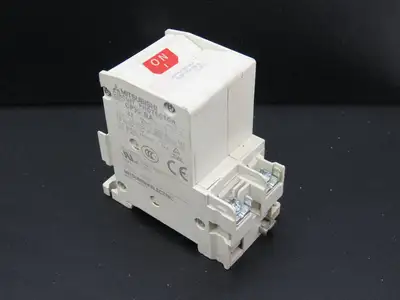 Mitsubishi CP30-BA  3A Amp Circuit Breaker Protector 2-Pole 250VAC  Lot of 15