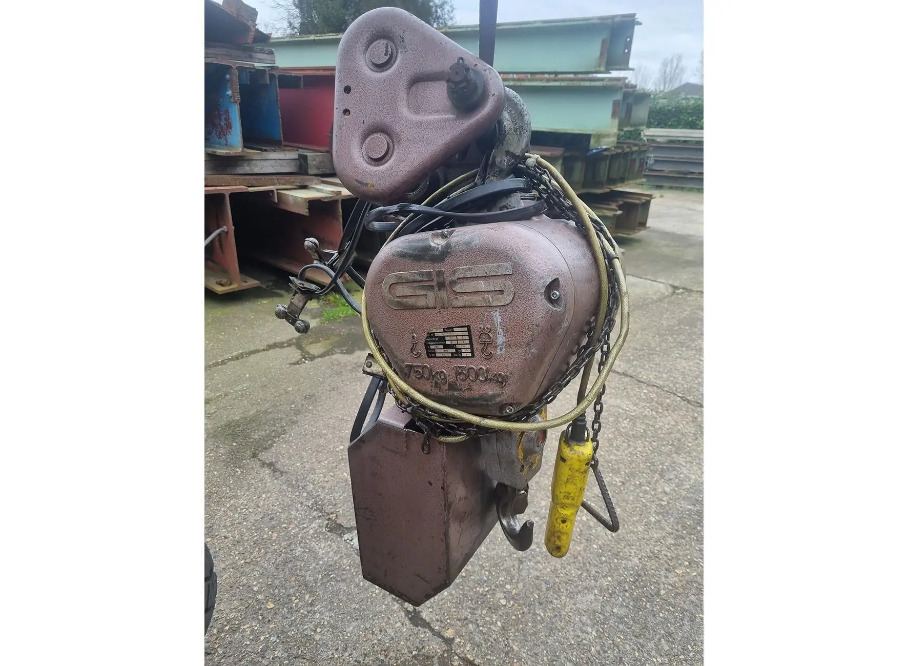 USED GIS ELECTRIC CHAIN HOIST 1500 KG