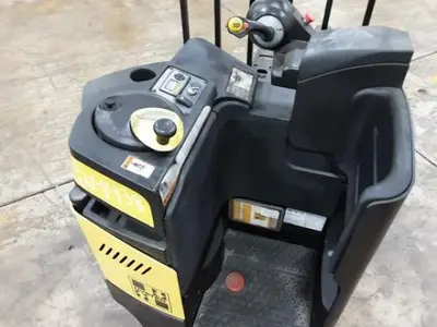Used 2022 HYSTER BE080ZHD Pallet Jacks | Russell Equipment #723633