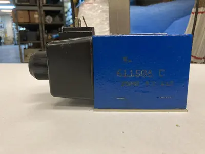 Used REXROTH 4WE10EB33/CW110N9K4/V Pump & Valve Parts | Surplus Asset Holdings #1218480