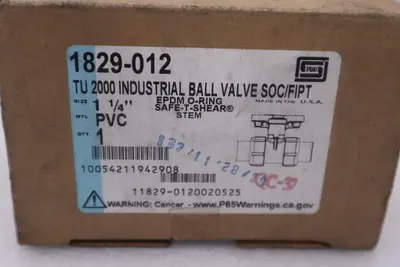 NEW OPEN BOX Spears 1829-012 1-1/4 PVC  Union Ball Valve STK CC120