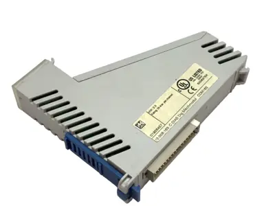 Used Sigmatek CDM 163 Digital I/O Module 24VDC 2A PLC MISSING COVER PLC Processors Michigan US | Maverick Industrial Sales #1398895