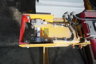 4,000 LBS CALDWELL BATTERY POWERED PORTABLE & ADJUSTABLE SHEET LIFTER: YOBRO #24914