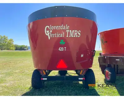 Used CLOVERDALE _UNKNOWN_ Feeder Wagons Iowa US | Keast Enterprises #1360120