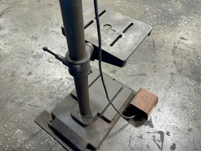 Used DELTA 15665 Heavy Duty & Sensitive Single Spindle Drills Ohio US | HGR 24 #1147733
