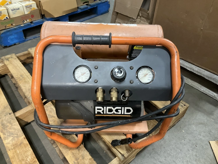 Used _UNKNOWN_ _UNKNOWN_ Air Compressors, Portable Michigan US | Miedema Asset Management Group #1577104