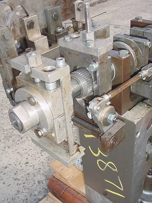 USED METAL TUBE CRIMPING STATION  KALIX METAL CRIMP STATIONS