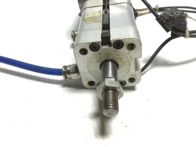 Asco Joucomatic PNP-QDS-M12 P.max = 10 bar/140PSI Pneumatic Cylinder