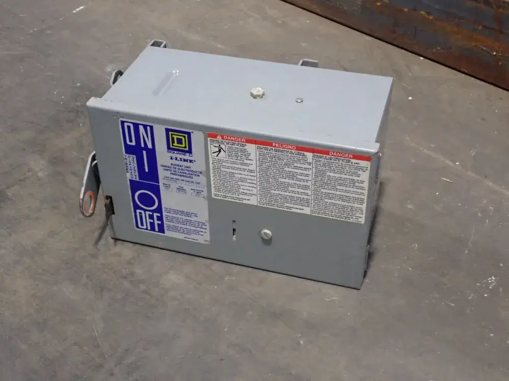 USED SQUARE D PFA32100G